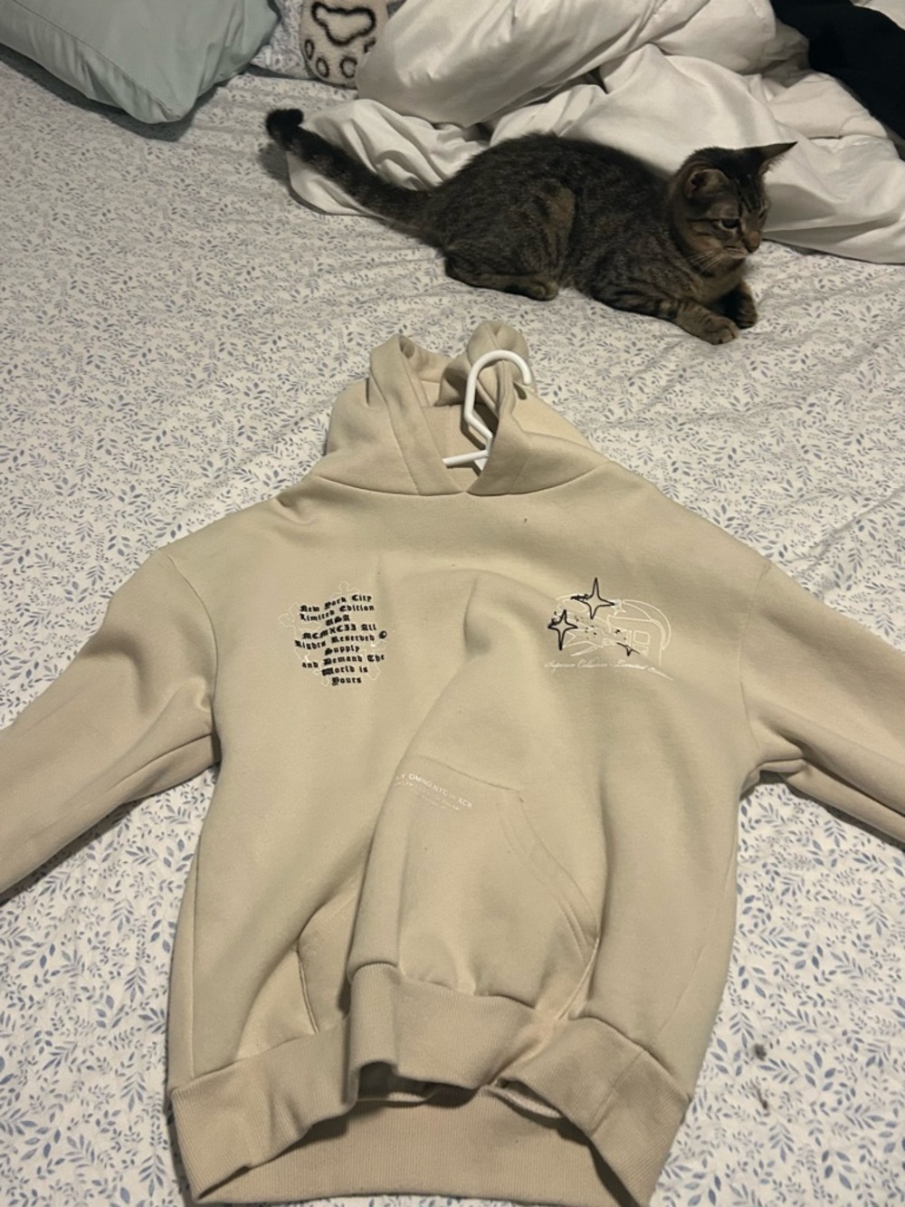 i have 2 listings of this up because i have 2 of the same hoodies for sale